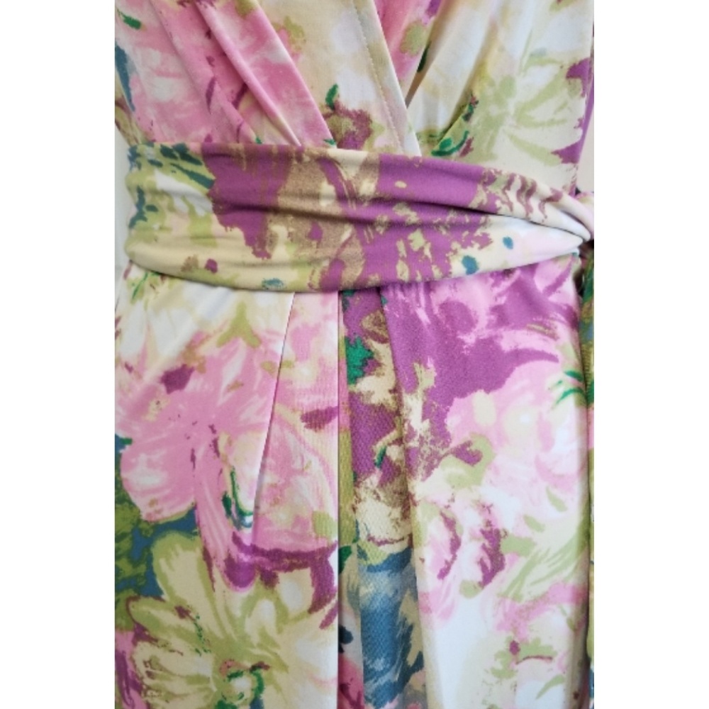 🆕️⬇️🎉HOST PICK🎉 BCBGMaxAzria Pink Floral Watercolor Wrap Dress - Picture 4 of 8